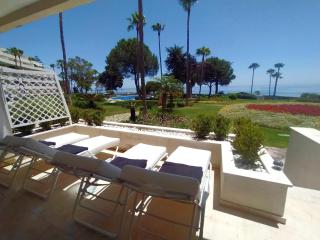 Luxury Frontline Residence - EHHouse - 0