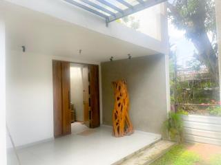 Mervins & Indus Residence - 5