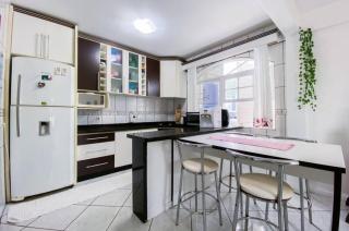 cód 164 - Casa de Praia com Piscina - 1