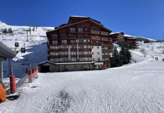 VM 813 T2 Skis aux pieds les Menuires - 8