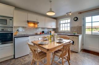 10 The Wynding - Bamburgh - 5