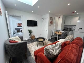 Two bedroom flat in Redland - 0