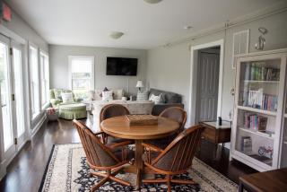 1878 RiverRun B&B - Waterfront, Self-Serve Breakfast, WiFi, Trail and River access - 6