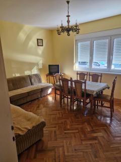 DiS Apartman - 8