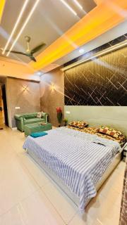 Your homely studio - 1