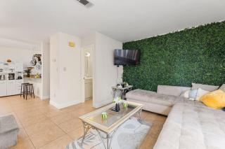 Fort WB Haven with BBQ 15 Mins to Beach - 6