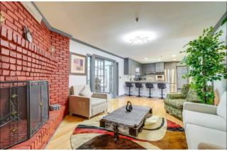 Huge Backyard, Free Parking, Grill, Pet Friendly - 7