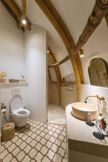 Ahura 1BR Romantic Villa, 5 Min Bingin Beach - 1
