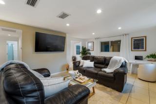 St Petersburg Private Villa with Pool Gym Grill Self Check-In - 8