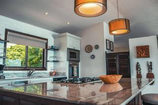 El Penthouse Suite - 8