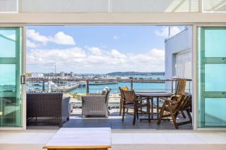 QV Stays Waterfront Elegance on Princes Wharf - 5