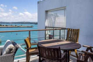 QV Stays Waterfront Elegance on Princes Wharf - Auckland - 4
