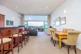 QV Stays Waterfront Elegance on Princes Wharf - 2