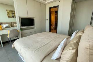 1 Bedroom Luxury Penthouse Catamaran City View - 7