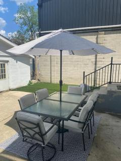 New Luxe Reno Hot Tub n Roof Top Terrace - 4