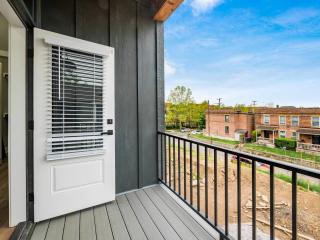 Just Listed D Town Vies, OSU Short North - 8
