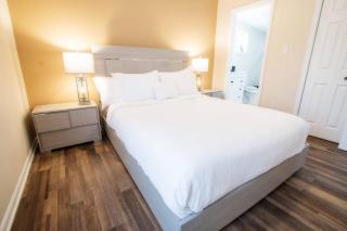 Pearl District Victorian Muse - 0