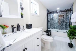 Pearl District Victorian Muse - 1