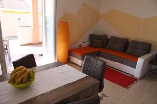 Apartment Pal - Pridraga - 2