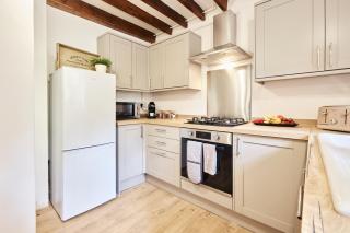 Oakworth 3 Bed Cottage, Sleeps 5, Haworth, Brontë - 8