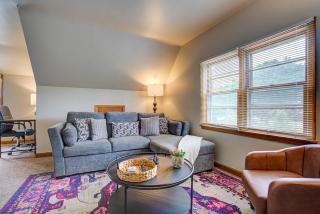 Across from St Luke's with AC Free Washer & Dryer - 3