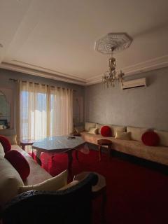 Modern 2-Bedroom Apartment in Gueliz - 6