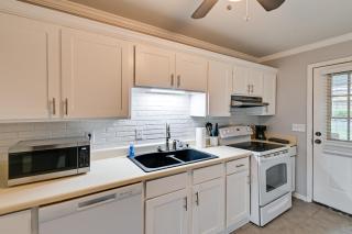 Hike and Explore Cheraw Apt 7 Mi to Lake Juniper! - 8