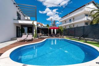 Villa Vodice in Vodice - Haus für 8 Personen - 8