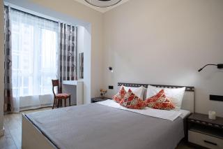Comfort City 3-Room Apartments - 8
