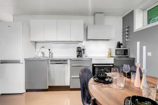 Great 2 bedroom apartment near Arctic Cathedral - 5