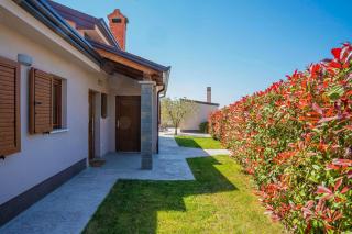 Villa Ingrid in Buzet - Haus für 6 Personen - 2