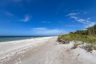 Ground Floor Oceanview! - 9
