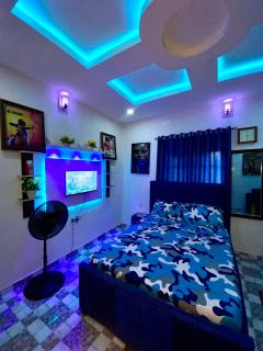 BLUE APARTMENTs - 6