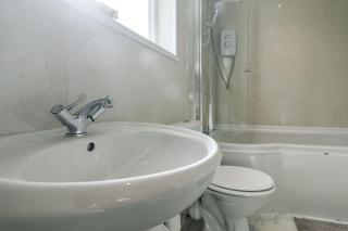4 bed home in Liverpool - 7