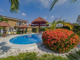 One Particular Harbor 2br Townhouse 4 Guests - 0