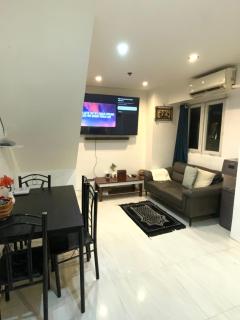 Condo 2 bedroom victoria de makati - 8