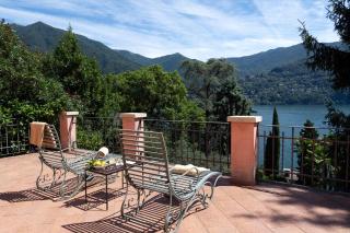 Pink Villa - by MyHomeInComo - 6