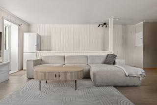 The Polar Suite by Paramount - 8