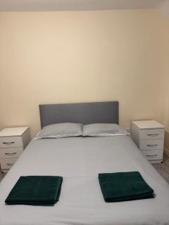 CR0 Midhurst Serviced Accommodation - 7