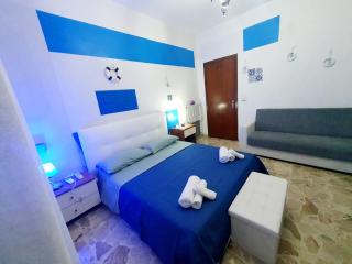 Anthony House - 4
