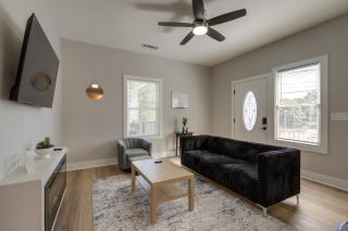 Pet-Friendly ATL Hub - 9 Mi to Downtown - 0