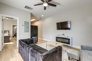 Pet-Friendly ATL Hub - 9 Mi to Downtown - 7