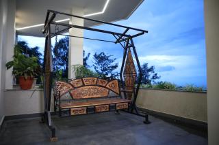 Hills and Hearts Luxury Villa - 4