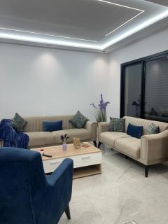 Stylish 1 Bedroom Apartment 2 Min to Train and Bus Stations 12 Min to Airport - Marrakech - 0