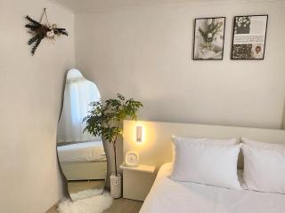 Stay Yeon in Sinchon - 신촌역 도보 9분, 공항 버스 도보 4분 - 5