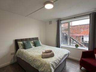 Bridge Hotel Apartments - 6
