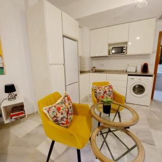 ESTUDIO RUFINA.Tranquilidad ,Alameda de Hércules! - Sevilla - 5