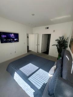 2BR w parking located DTLA!! - 4