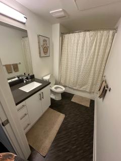 2BR w parking located DTLA!! - 1