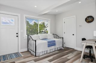 1 Mi to Fort Myers Beach Access! Chic Coastal Home - 5
